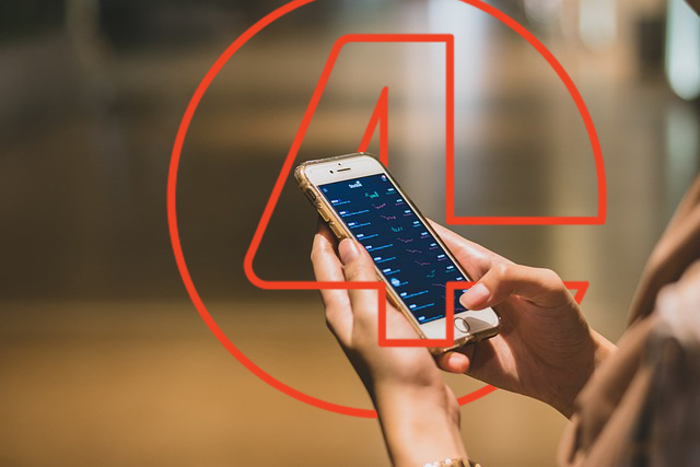 TOP aplikace pro správu financí v roce 2025: Kterou si vybrat?